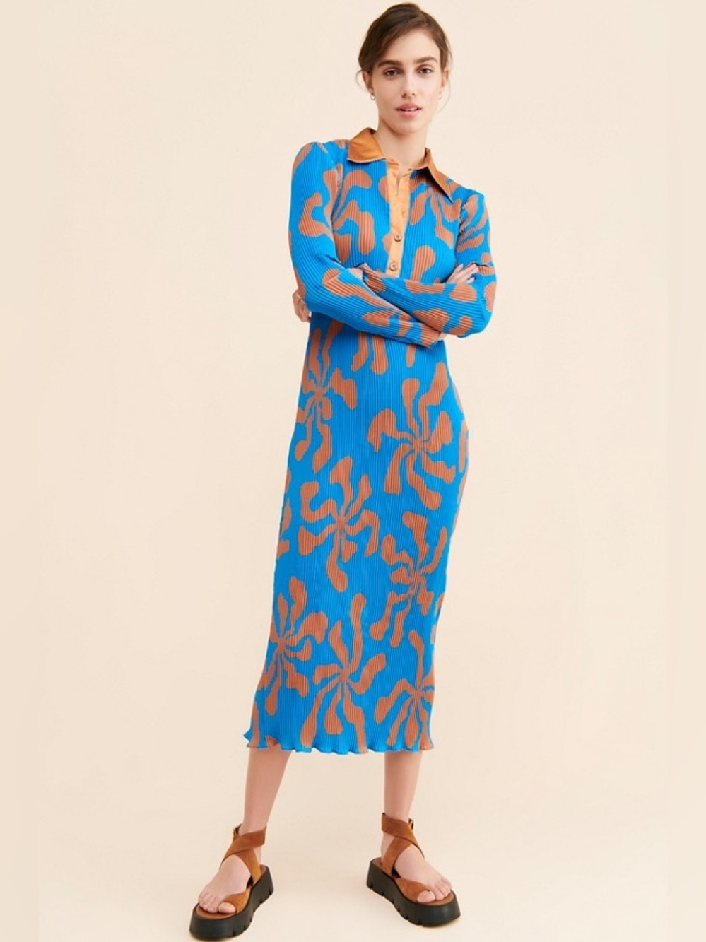 Arthur Crimped Dress Hawaii Blue Orange Floral Art To Wear Maxi Dress Collared